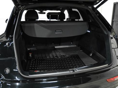 Used 2018 Audi SQ5 Premium Plus w/ Navigation Package image 63