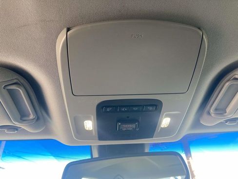 Used 2019 Toyota Camry XSE image 25