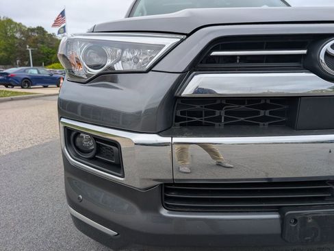 Used 2023 Toyota 4Runner Limited AWD/4WD image 10