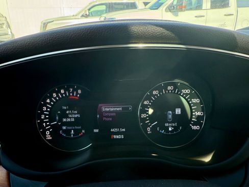 Used 2015 Lincoln MKC AWD w/ Equipment Group 102A Reserve image 21