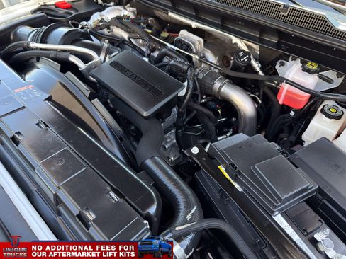 Used 2025 Chevrolet Silverado 3500 LTZ AWD/4WD image 14