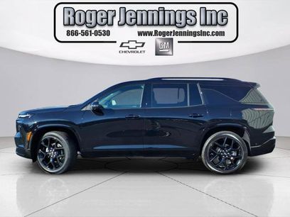 Used 2024 Chevrolet Traverse RS w/ LPO, Floor Liner Package