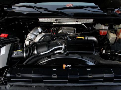 Used 2020 GMC Sierra 2500 Denali w/ Denali Ultimate Package image 9