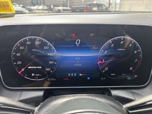Used 2025 Mercedes-Benz GLC 43 AMG 4MATIC image 30