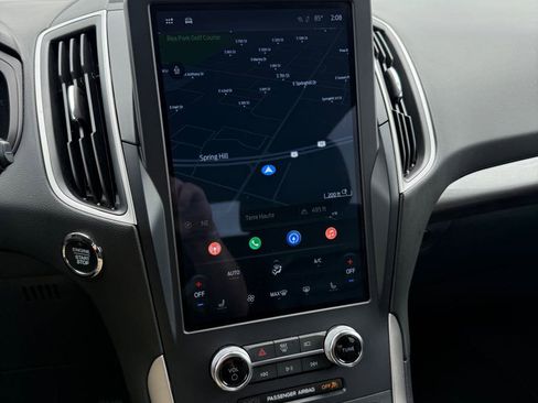 Used 2024 Ford Edge SEL image 19