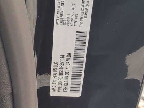 New 2026 Chrysler Pacifica Select image 37