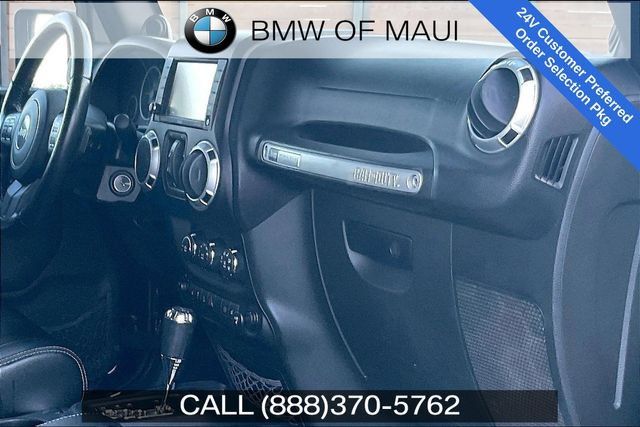 Used 2012 Jeep Wrangler Unlimited Rubicon AWD/4WD image 14