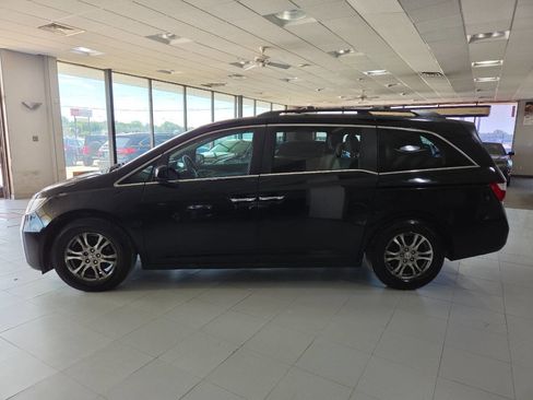 Used 2013 Honda Odyssey EX image 4