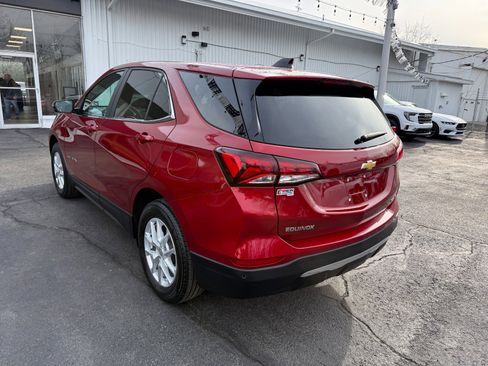 Used 2023 Chevrolet Equinox LT AWD/4WD image 3
