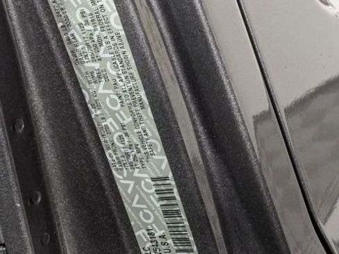 Used 2023 Jeep Wrangler Sport S image 33