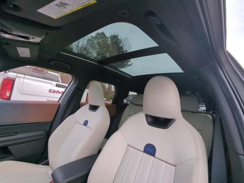 Certified 2025 MINI Cooper Countryman S image 21