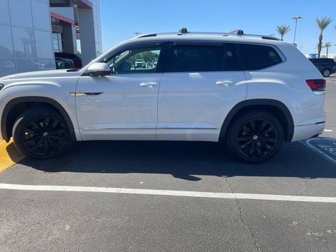 Used 2023 Volkswagen Atlas SEL Premium AWD/4WD image 7