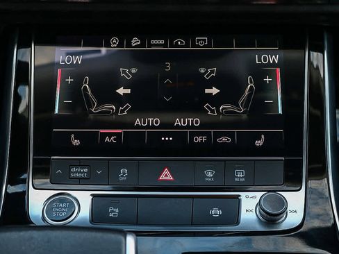 Used 2022 Audi Q8 Premium w/ Convenience Package image 18