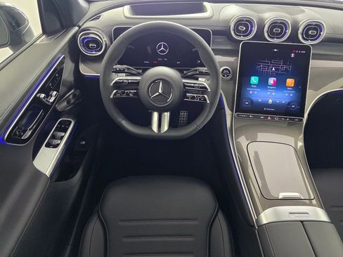 New 2026 Mercedes-Benz GLC 300 image 10
