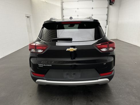 Used 2023 Chevrolet TrailBlazer LT AWD/4WD image 7