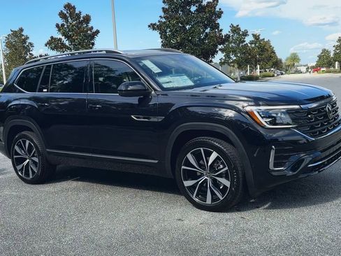 New 2026 Volkswagen Atlas SEL Premium R-Line image 2