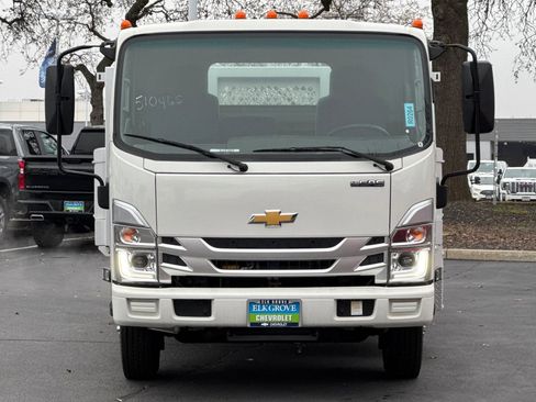 New 2024 Chevrolet Low Cab Forward RWD image 8