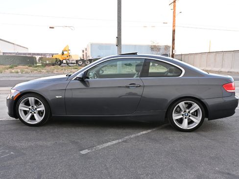 Used 2008 BMW 335i Coupe RWD image 4