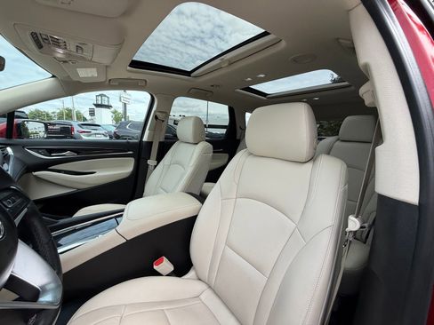 Used 2023 Buick Enclave Essence w/ Experience Buick Package AWD/4WD image 11