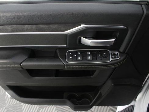 Used 2024 RAM 2500 Big Horn w/ Bed Utility Group image 13