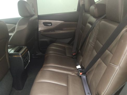 Used 2015 Nissan Murano Platinum w/ Platinum Technology Package FWD image 18