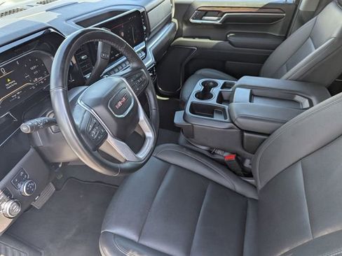 Used 2024 GMC Sierra 1500 SLT image 21