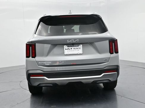 Certified 2026 Kia Sorento S AWD/4WD image 7