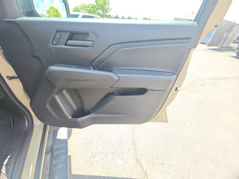 Used 2024 Chevrolet Colorado Trail Boss w/ Advanced Trailering Package AWD/4WD image 30