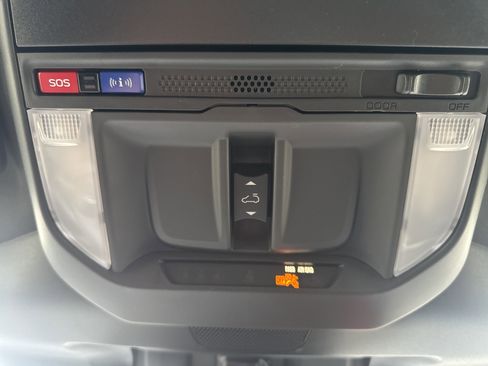 New 2025 Subaru Forester Limited image 25