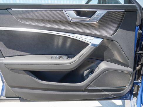 New 2025 Audi RS 7 Performance image 42