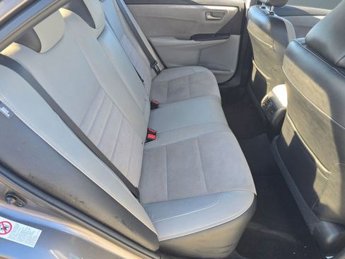 Used 2016 Toyota Camry XSE image 27