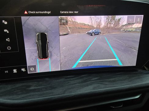 New 2025 Audi Q5 Prestige image 21