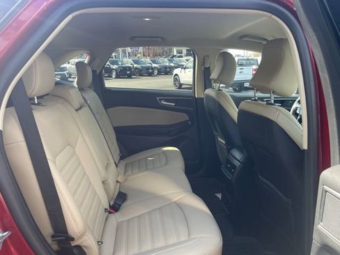 Used 2022 Ford Edge SEL w/ Convenience Package image 17