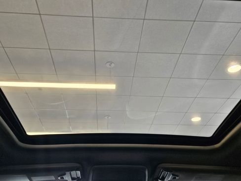 Used 2023 Subaru Forester Touring image 24