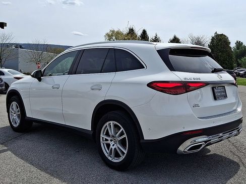 Used 2023 Mercedes-Benz GLC 300 4MATIC image 7