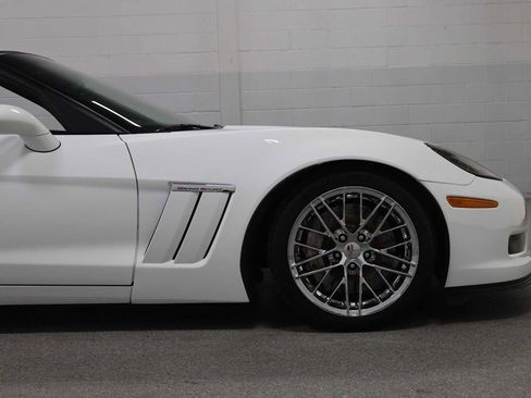 Used 2013 Chevrolet Corvette Grand Sport w/ 3LT Preferred Equipment Group image 11