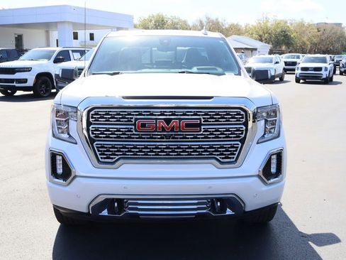 Used 2020 GMC Sierra 1500 Denali w/ Denali Ultimate Package image 3