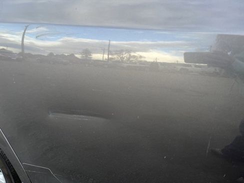 Used 2015 Toyota Sienna L image 19