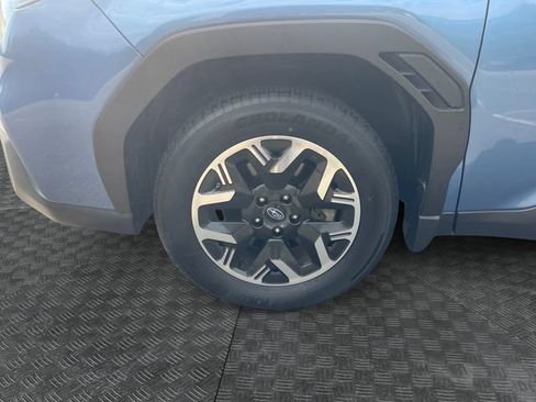 Certified 2025 Subaru Forester Premium AWD/4WD image 14