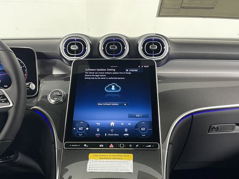 New 2026 Mercedes-Benz GLC 300 image 17