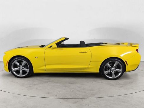 Used 2017 Chevrolet Camaro SS RWD image 2