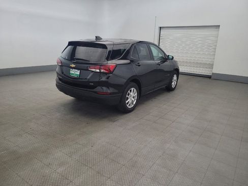 Used 2024 Chevrolet Equinox LS AWD/4WD image 9