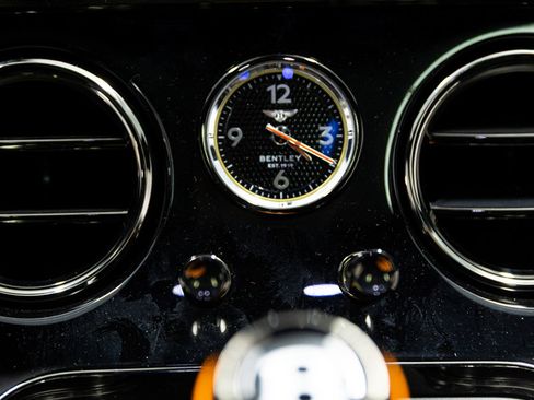 Used 2025 Bentley Continental GT Mulliner image 27