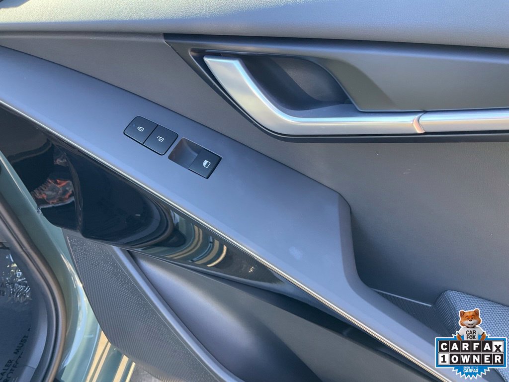 Used 2023 Kia Niro Wind FWD image 70