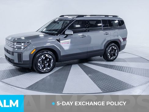 Used 2024 Hyundai Santa Fe SEL image 3