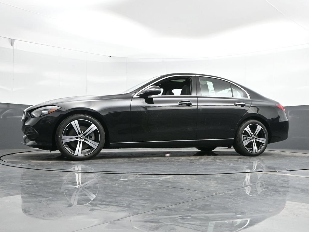 Used 2025 Mercedes-Benz C 300 4MATIC Sedan image 42