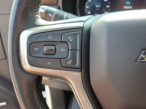 Certified 2023 Chevrolet Tahoe Premier AWD/4WD image 17