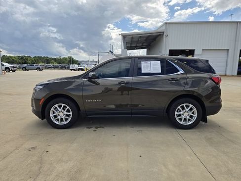 Used 2024 Chevrolet Equinox LT AWD/4WD image 4