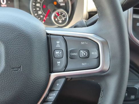 Used 2026 RAM 2500 Big Horn AWD/4WD image 12