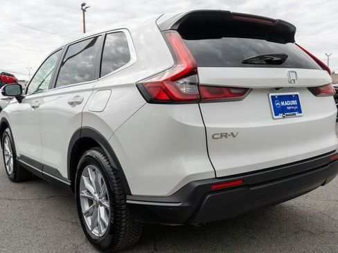 Used 2024 Honda CR-V EX image 8